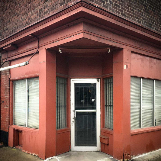 Leslieville Triangular